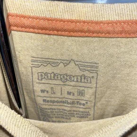 Patagonia Men’s Slim Fit Pocket Tee‎ Beige Organic Cotton Recycled Polyester-M - Picture 5 of 8